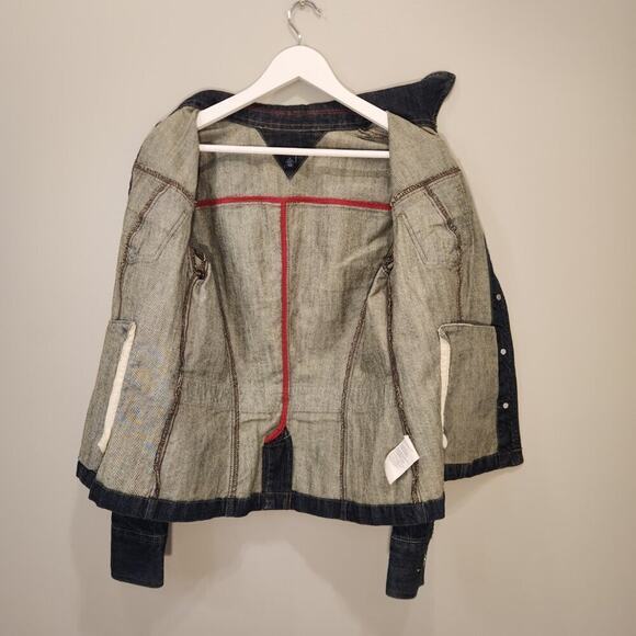 Tommy Hilfiger Jean Jacket Classic Style Preppy Fall Denim Layering - Size M - Picture 3 of 10